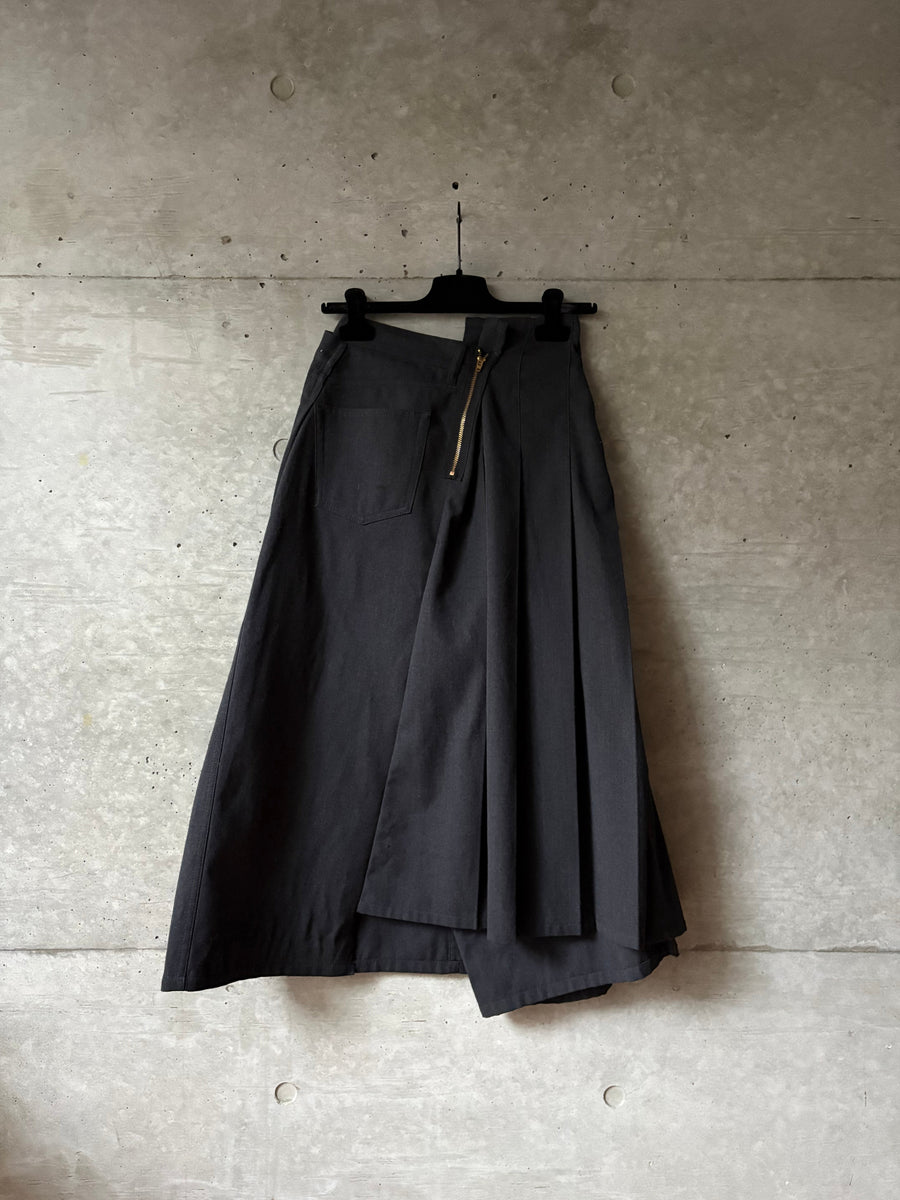 Women's AD16 Asymmetrical Skirt, back view