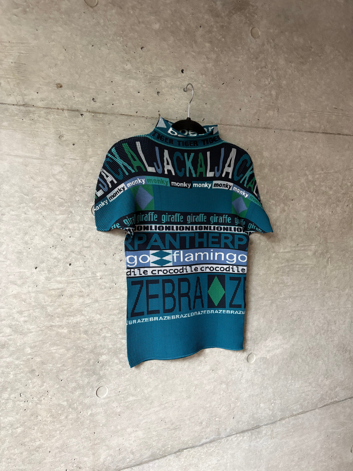 Women's Animal Text Graphic Top