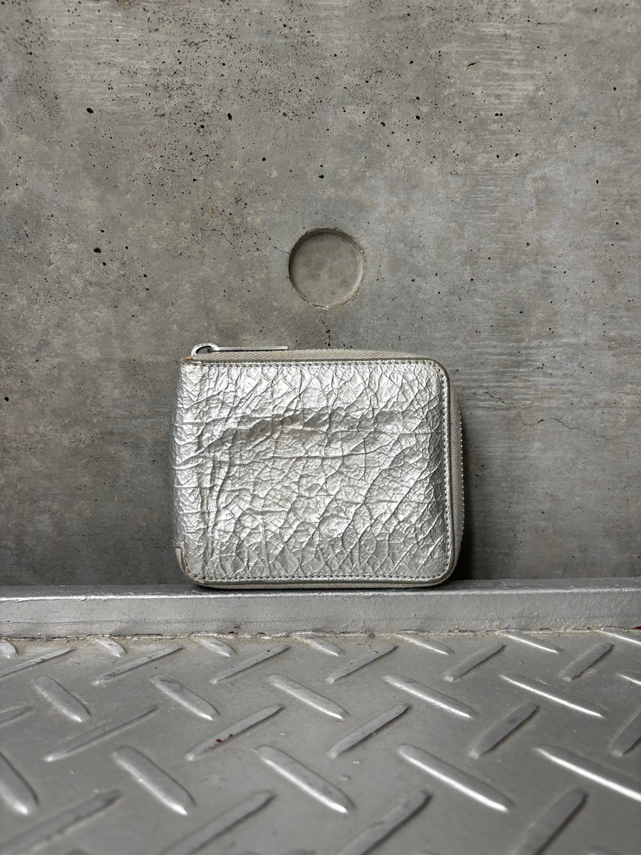 Silver Cracked Paint Leather Zip Wallet