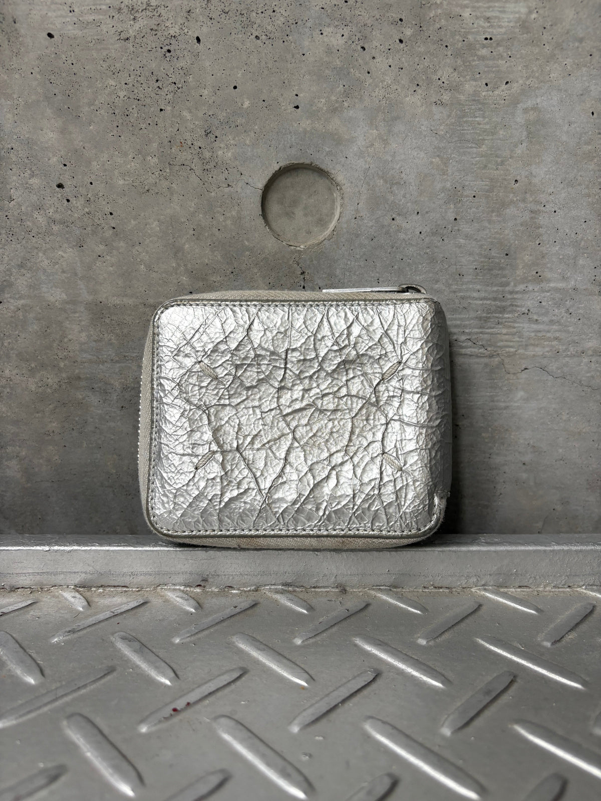 Silver Cracked Paint Leather Zip Wallet