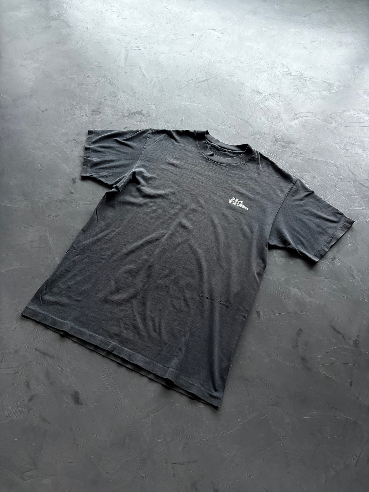 Graphic "No Fear" T-Shirt