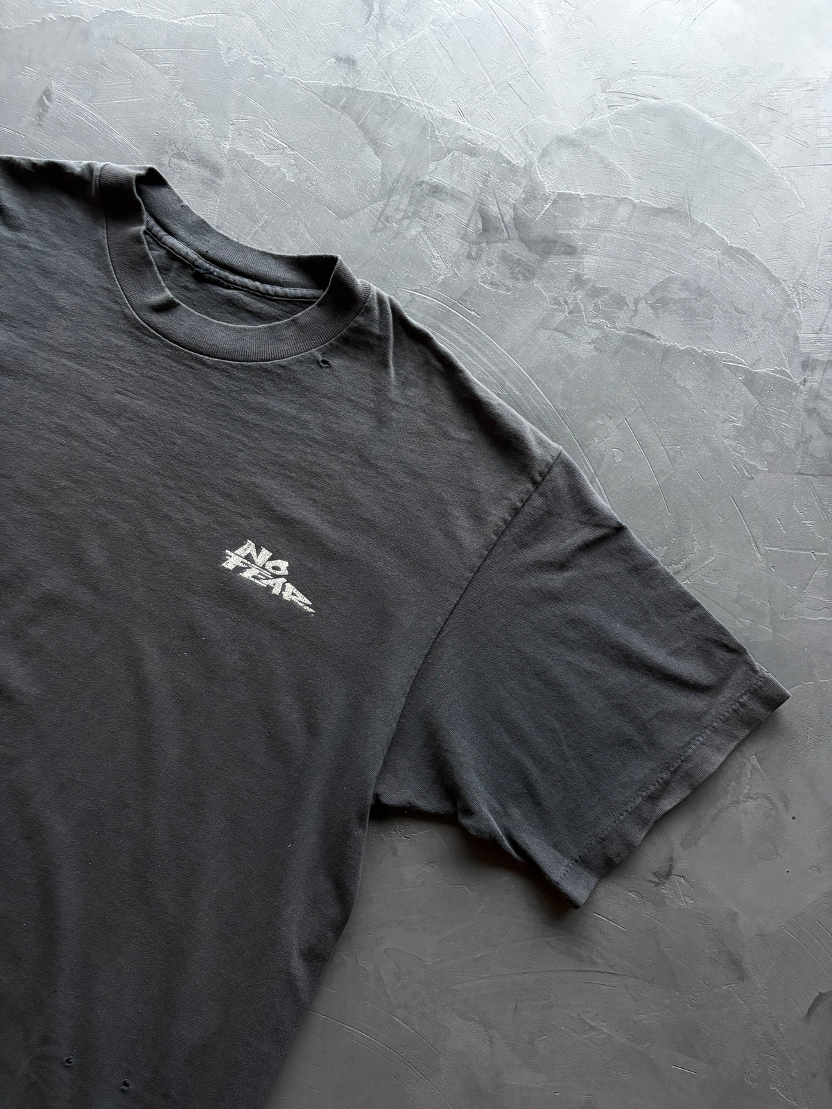 Graphic "No Fear" T-Shirt