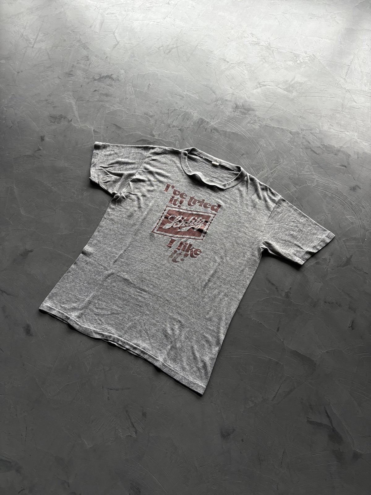 Graphic "Schlitz" T-Shirt