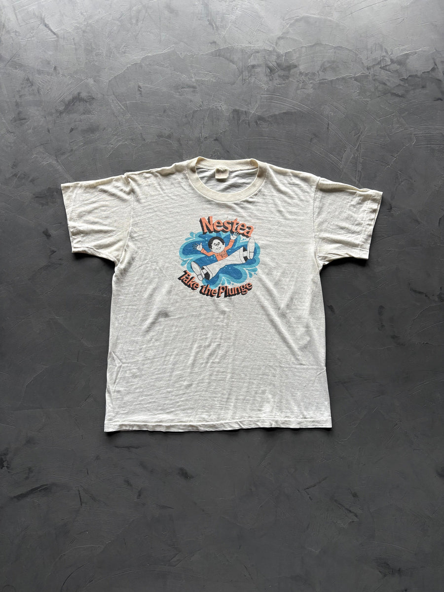 Graphic "Nestea" T-Shirt