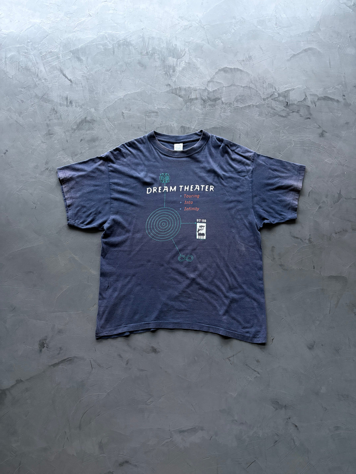 Graphic "Dream Theater" T-Shirt